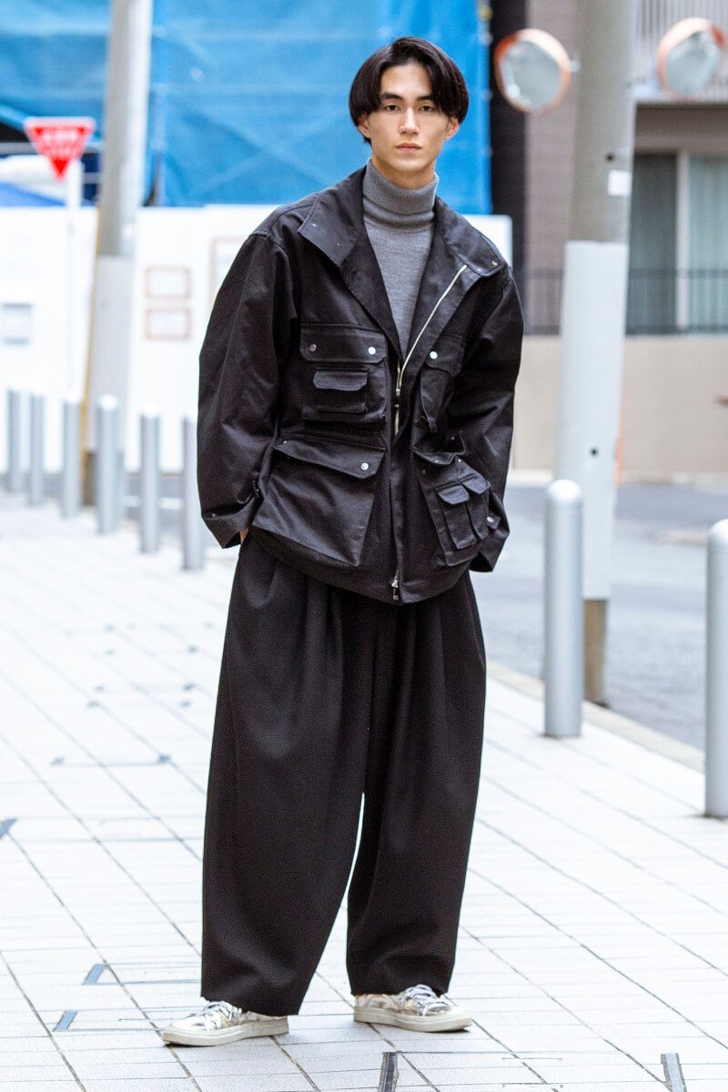 黑色工装外套×阔腿裤